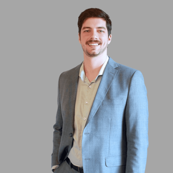 Dr. Fernando Oliveira Modenesi — Advogado imobiliário
